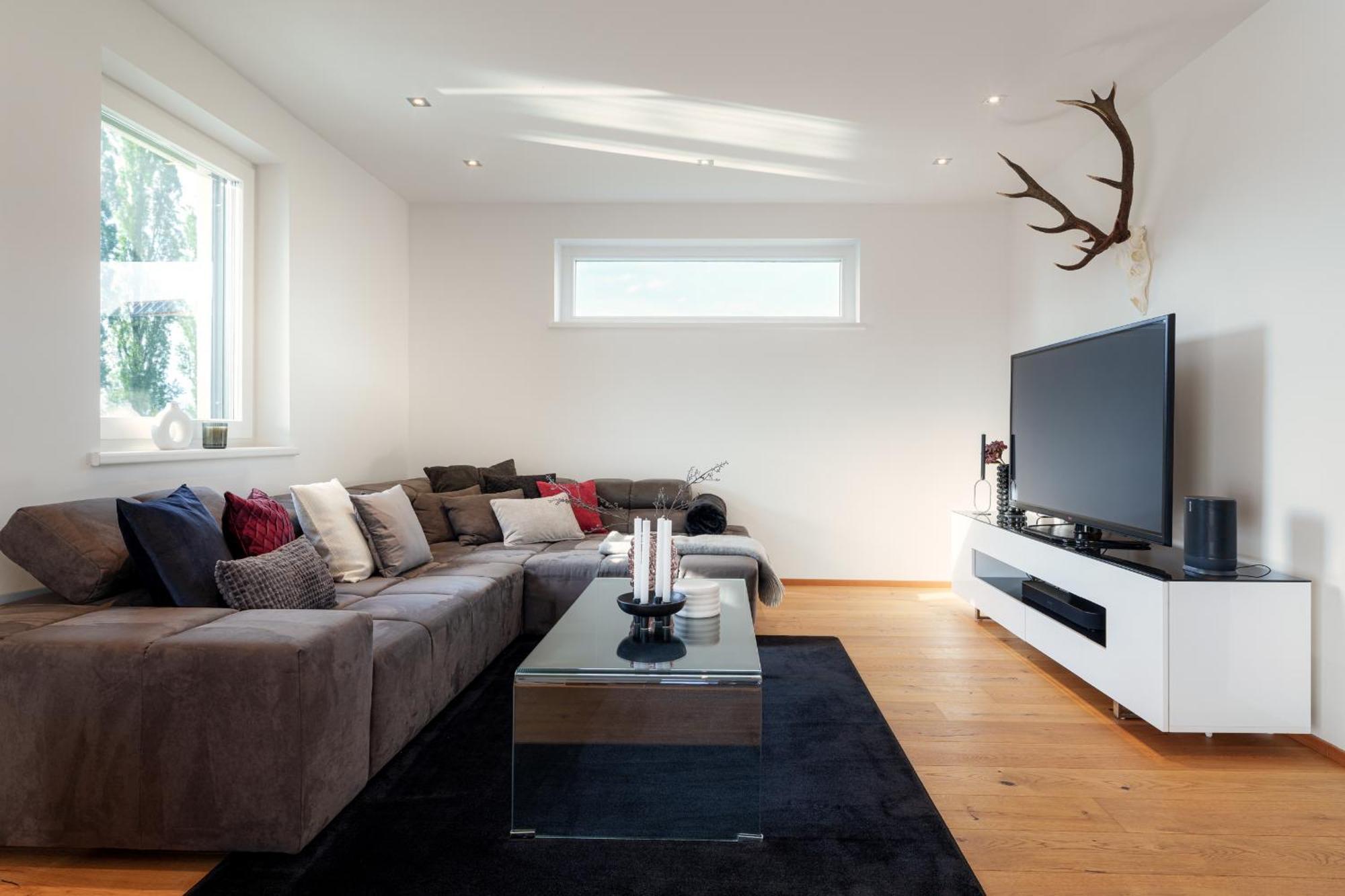 Platschberg Urban Hideaway - Stilvolles Ferienhaus Mit Pool An Der Weinstrasse 버그하우젠 객실 사진