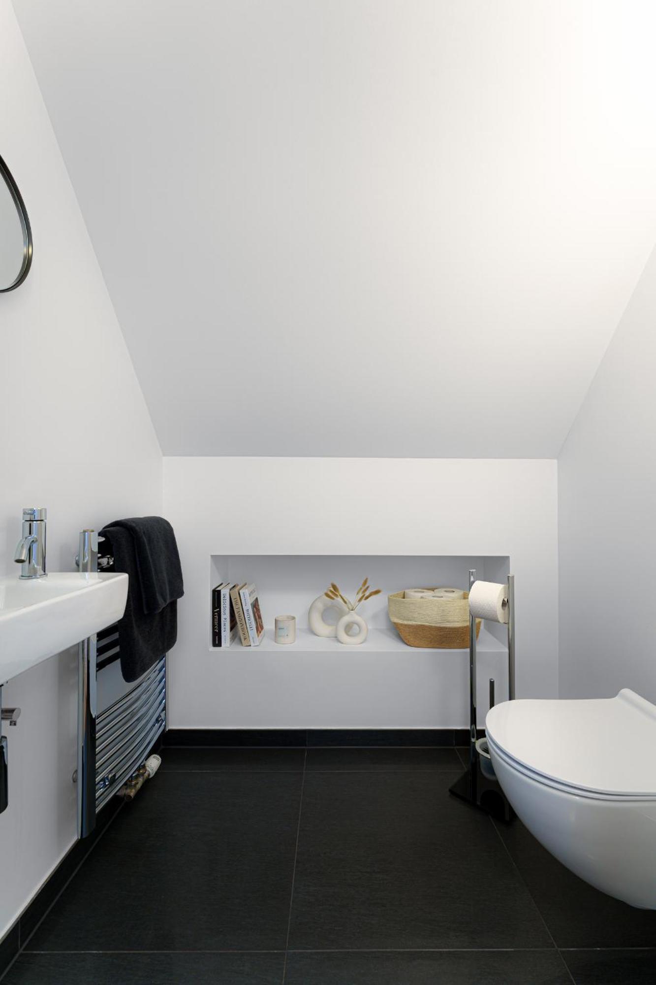 Platschberg Urban Hideaway - Stilvolles Ferienhaus Mit Pool An Der Weinstrasse 버그하우젠 객실 사진